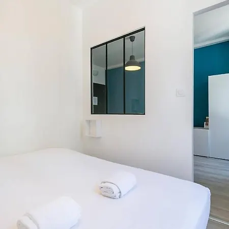 Le Bossuet En Plein Coeur Du Centre Historique Apartament *